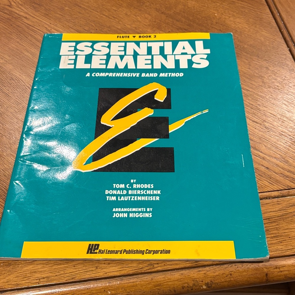 Essential Elements Flute Book 2 - Comprehensive Band Method Music Book